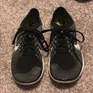 Nike free fly kit sneakers